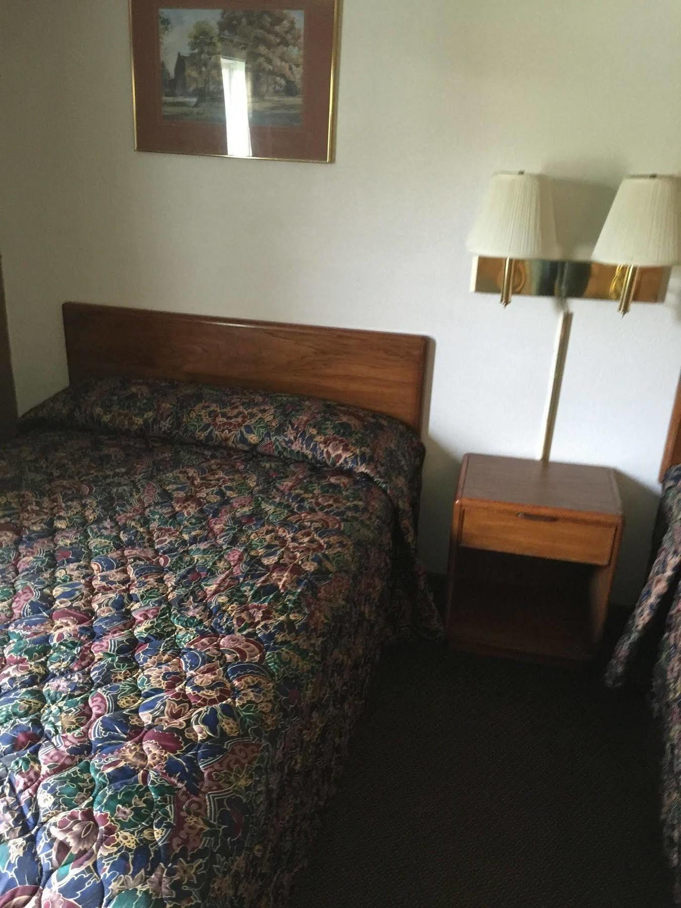 Woodridge Motel テレ・ホート エクステリア 写真