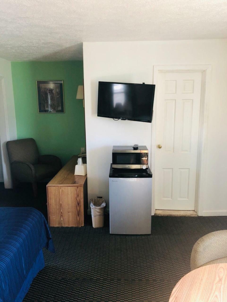 Woodridge Motel テレ・ホート エクステリア 写真