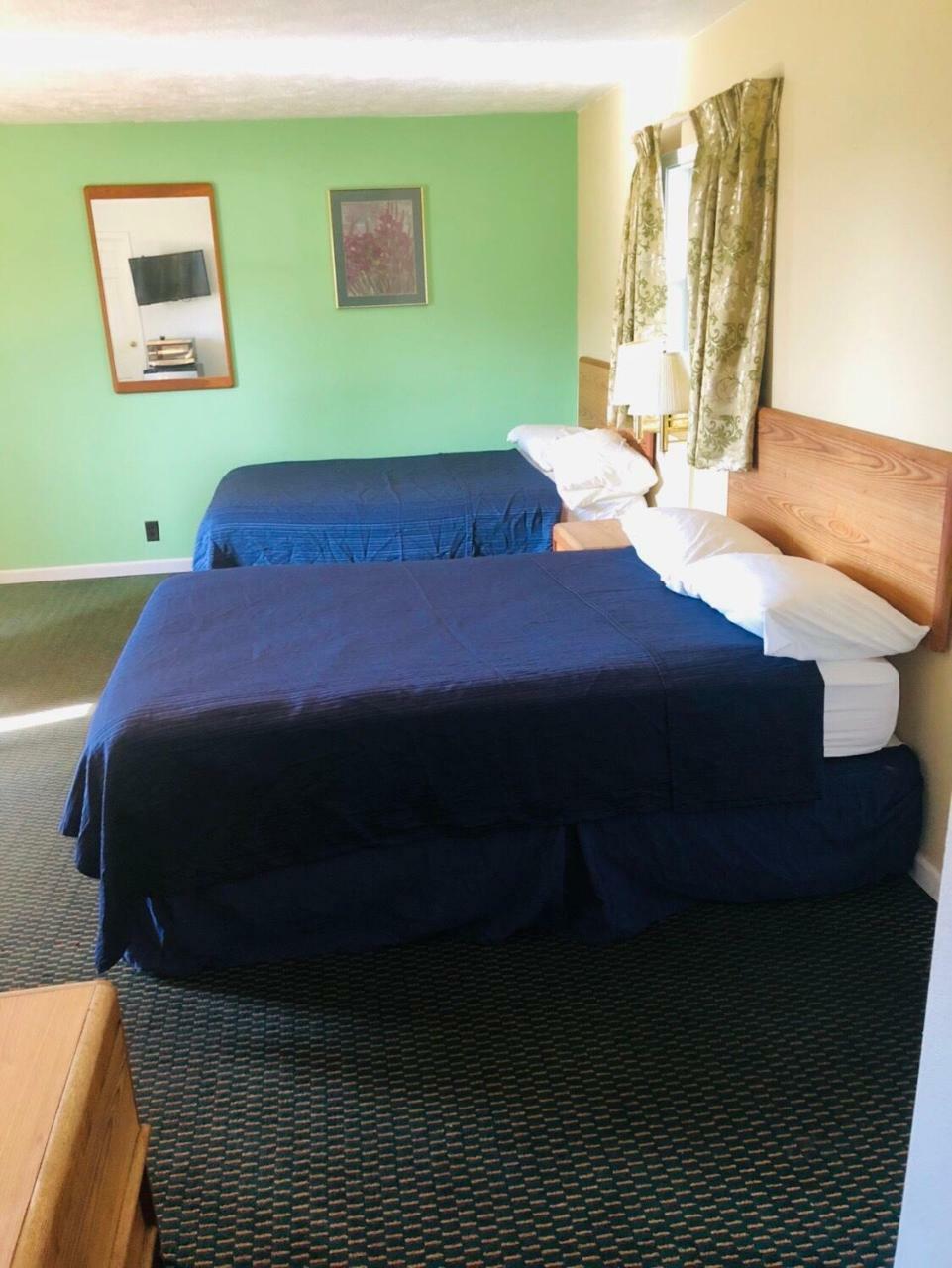 Woodridge Motel テレ・ホート エクステリア 写真