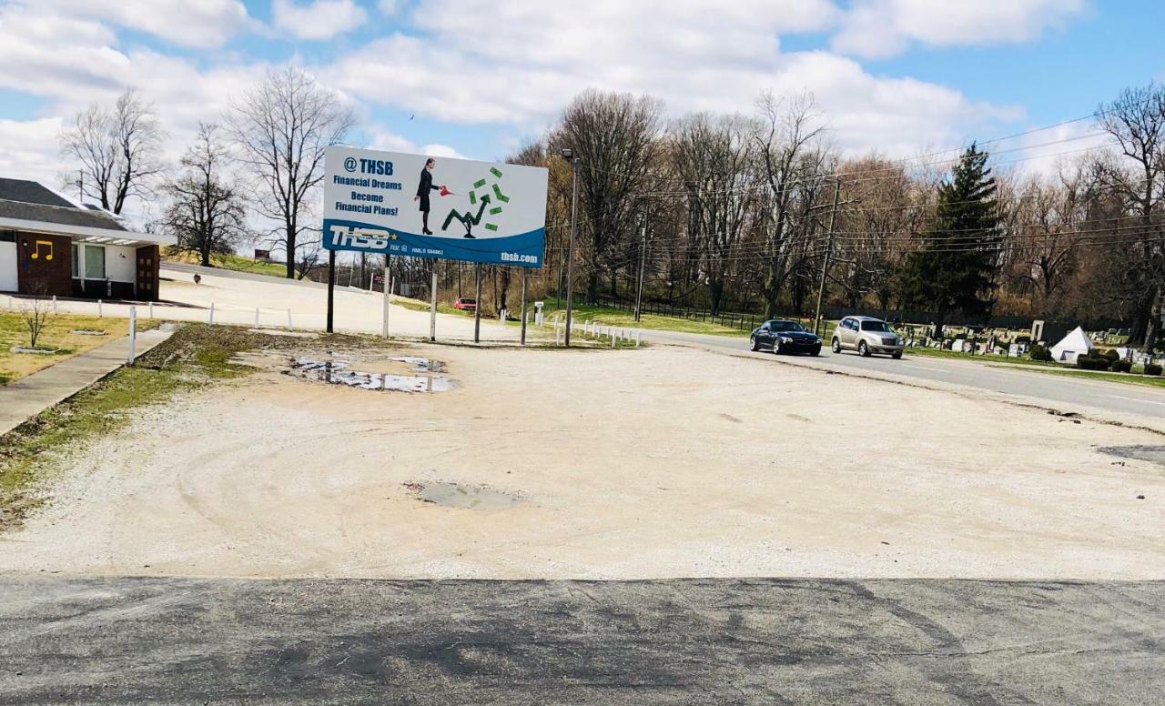 Woodridge Motel テレ・ホート エクステリア 写真